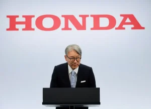 Kenapa CEO Honda Toshihiro Mibe Minta Maaf ke Pemegang Saham: Kerugian Bersih Honda Mencapai 423,9 Miliar Yen