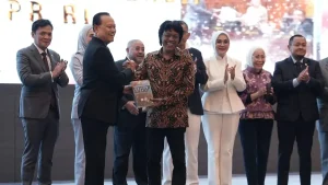 Kepastian Hukum sebagai Indikator Tegaknya Keadilan bagi Masyarakat