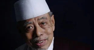 KH Hasanuddin Kriyani Terpilih sebagai Sesepuh Pondok Buntet Pesantren: Prestasi yang Patut Diacungi Jempol