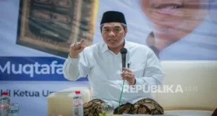 KH Zulfa Mustofa Luncurkan Kitab Ithafu Ummati Al Muqtafa Jaga Estafet Keilmuan Islam Indonesia