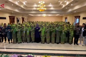 Khofifah Ajak Muslimat NU Menghadirkan Dakwah Digital