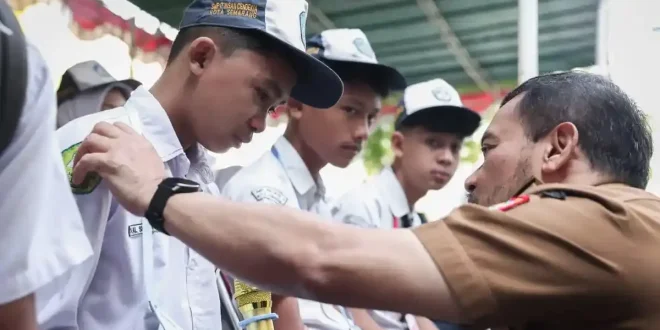 Kisah Anak Pengemudi Ojek di Semarang, Gagal Masuk Sekolah Negeri, Akhirnya Bisa SMA Gratis di Sekolah Mitra