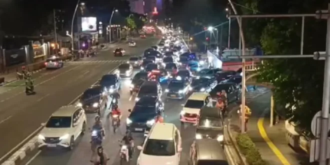 Konser Akbar Monas 2026: Jalan Medan Merdeka Timur Macet Akibat Kepadatan