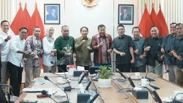 KPK Dalami Pertemuan Bupati Kuansing dengan Menhut Raja Juli: Alih Fungsi Hutan dan Dugaan Suap Jabatan