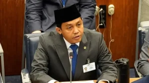 KPK Didesak Periksa Menhut Raja Juli Terkait Polemik Pemberian Amplop Bupati Kuansing, Apa Yang Sebenarnya Terjadi?