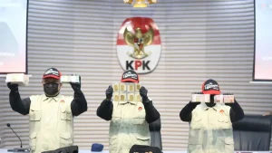 KPK Geledah Rumah Kadis PU Sukoharjo, Dokumen Penting Diamankan untuk Kasus Suap Bupati Etik Suryani