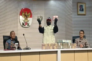 KPK Sita Catatan Keuangan usai Geledah Rumah Dinas hingga Kantor Bupati Lombok Barat: Tindakan Tegas Korupsi