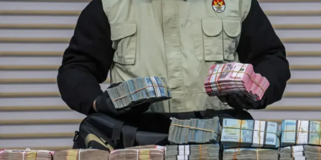 KPK Sita Uang Lebih Dari Rp 2 Miliar saat OTT Bupati Pemalang Anom Widyantoro, Kasus Suap Terbaru