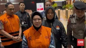 KPK Tahan Bupati Sukoharjo Etik Suryani untuk Korupsi