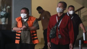KPK Tangkap Bupati Pemalang Anom Widiyantoro di Jakarta: Kasus Gratifikasi