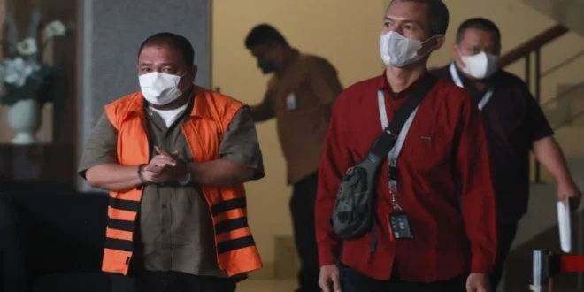 KPK Tangkap Bupati Pemalang Anom Widiyantoro di Jakarta: Kasus Gratifikasi