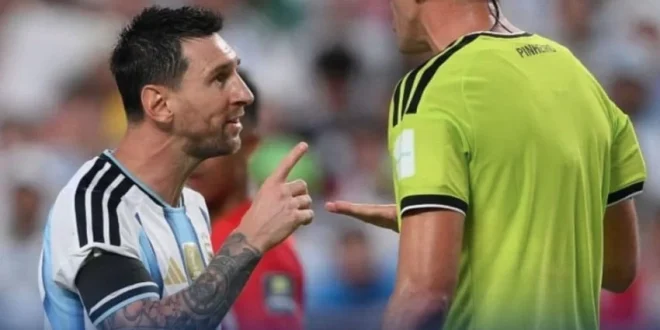 Lionel Messi Tampak Marah dengan Wasit Portugal: Apa yang Terjadi?