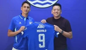 Luka Menalo Terinspirasi Ronaldo, Pilih Nomor 9 di Persib Bandung 2026-2027