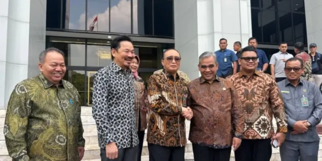 MA Kekurangan Hakim: Gaji Tinggi Tawarkan, Tetapi Masih Ketinggalan