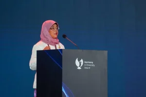 Madam Halimah Yacob Membuka Harmony in Diversity Award Perdana di Jakarta: Mempromosikan Keragaman dan Kesatuan