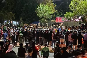 Mahasiswa Indonesia Mengancam Tindakan Kecoak dengan Kritikan Pemerintah Prabowo
