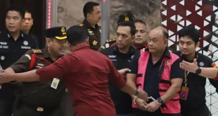 Mahfud MD Kritik BGN: Penempatan TNI-Polri Aktif Dinilai Melanggar Undang-Undang