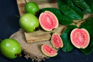 Manfaat Jambu Biji Merah untuk Kesehatan, Bukan Sekadar Buah Segar Ini 6 Manfaat Jambu Biji Merah untuk Kesehatan