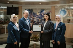 Maudy Ayunda Gandeng ITB untuk Mengembangkan Skincare Berbasis Riset Indonesia