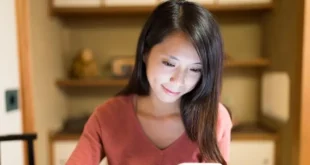 Mengapa Kita Tetap Membaca Ulasan Setelah Membeli Barang