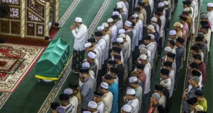 Mengenal Lebih Dalam Salat Jenazah Pahala dan Keutamaan 2 Qirath Beserta Bacaan Niat Lengkap
