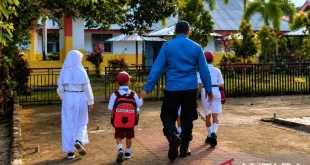 Menguatkan Peran Ayah dalam Membentuk Generasi Muda dengan Pela Gandong