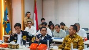 Menhut Tegaskan Tekanan Karhutla Saat Musim Kemarau Panjang dengan Modifikasi Cuaca