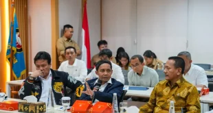 Menhut Tegaskan Tekanan Karhutla Saat Musim Kemarau Panjang dengan Modifikasi Cuaca
