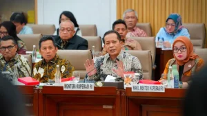 Menkop Ferry Jelaskan Skema Koperasi Kelola Kebun Sawit Hingga Bangun Pabrik CPO: Membuka Peluang Baru Bagi Petani Sawit