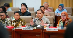 Menkop Ferry Jelaskan Skema Koperasi Kelola Kebun Sawit Hingga Bangun Pabrik CPO: Membuka Peluang Baru Bagi Petani Sawit