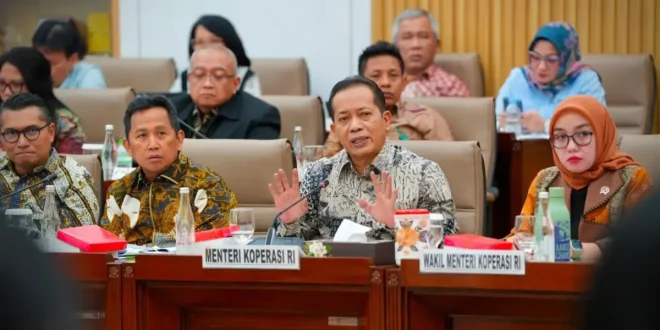 Menkop Ferry Jelaskan Skema Koperasi Kelola Kebun Sawit Hingga Bangun Pabrik CPO: Membuka Peluang Baru Bagi Petani Sawit