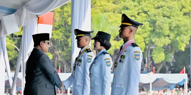 Mimpi Tak Terkalahkan: Kisah Inspiratif Aji Bayu Ramadhan, Dari Anak Buruh Bangunan hingga Peraih Kartika Astha Brata Aji Bayu Ramadhan Buktikan Mimpi Tak Mengenal Batas