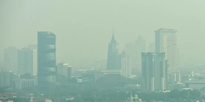 Minggu Kualitas Udara Jakarta Terburuk Ketiga di Dunia: Ancaman Serius bagi Kesehatan