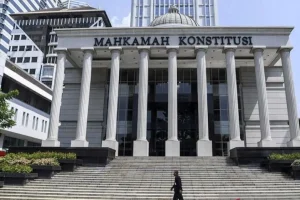 MK Tegaskan Dana Pendidikan 20 Persen Fokus pada Siswa, Guru, dan Sekolah, MBG Harus Dipisahkan