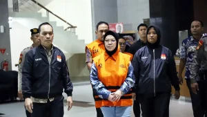 Modus Pemerasan Bupati Sukoharjo Etik Suryani: Menipu Rakyat dengan Pungutan Tak Berujung
