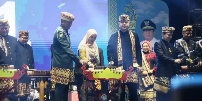 Momentum Perkuat Ekonomi Daerah, Sekjen Kemendagri Sambut HUT ke-344 Bandar Lampung