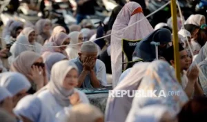 Mudah dan Ringan: 8 Penghapus Dosa dalam Alquran dan Hadis