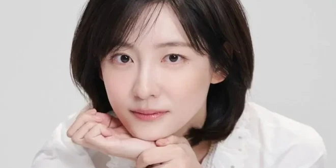 Park Ji Hyun: Drama See You at Work Tomorrow! Ajarkan Arti Percaya dan Hidup Tulus
