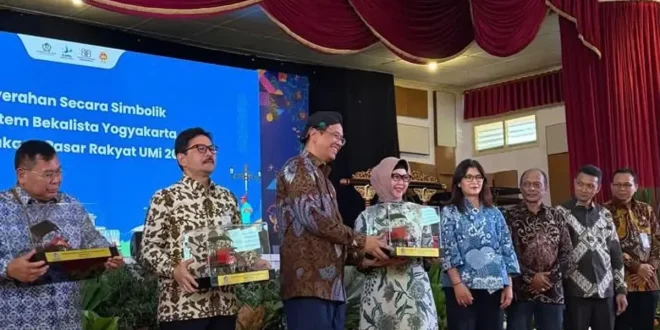 Pegadaian Mendorong Wisata Hijau di Yogyakarta dengan Program Becak Listrik