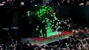 Pemerintah Iran Perlihatkan Peti Jenazah Ayatollah Ali Khamenei: Simbol Kekuasaan