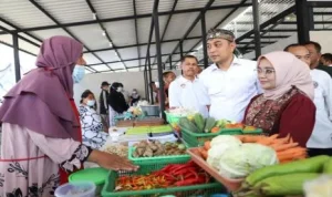 Pemkot Surabaya Revitalisasi 16 Pasar Tradisional Anggaran Rp20 Miliar untuk Meningkatkan Kualitas Hidup Masyarakat