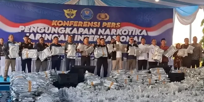 Penyelundupan Ganja Masih Meningkat: 12 Orang Ditangkap di Gresik