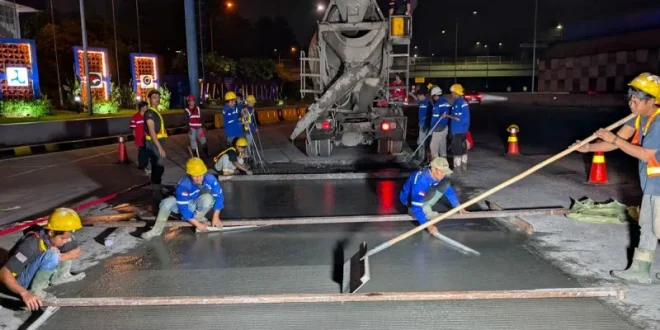 Perkerasan Jalan GT Tomang Tutup Hingga Minggu, Siapkan Alternatif Rute