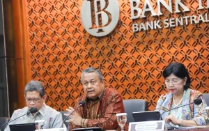 Perry Warjiyo Mundur, Ekonom Indef: Gubernur BI yang Baru Harus Pimpin Upaya Stabilisasi Rupiah