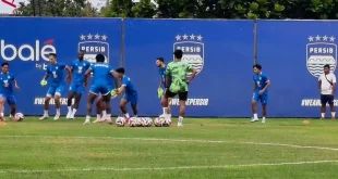 Persib Mulai Latihan Perdana: Umuh Isyaratkan Pemain Baru