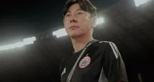 Persija Jakarta Kalah 0-1 Shin Tae-yong Selamat Persebaya Surabaya: Pertarungan Sengit di Lapangan