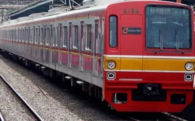 Polisi Olah TKP Pria Tewas Tertemper KRL di Stasiun Jurangmangu: Investigasi Sedang Berlangsung