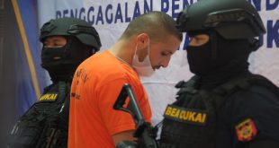 Polisi Tangkap Pilot WNA yang Diduga Selundupkan Narkoba: Kasus Menegangkan di Bandara Soekarno-Hatta