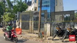 Polisi Tetapkan 7 Tersangka Kasus Bentrokan di Jalan Tambak Menteng, Persoalan Hukum Semakin Kompleks