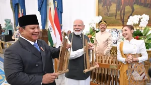 Prabowo Sebut Demokrasi Rumit dan Penuh Tantangan Tapi yang Terbaik: Menguatkan Sistem Demokrasi Indonesia